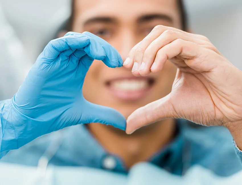 Tooth Extraction vs. Root Canal: Which Option Is Better for a Severely Damaged Tooth?