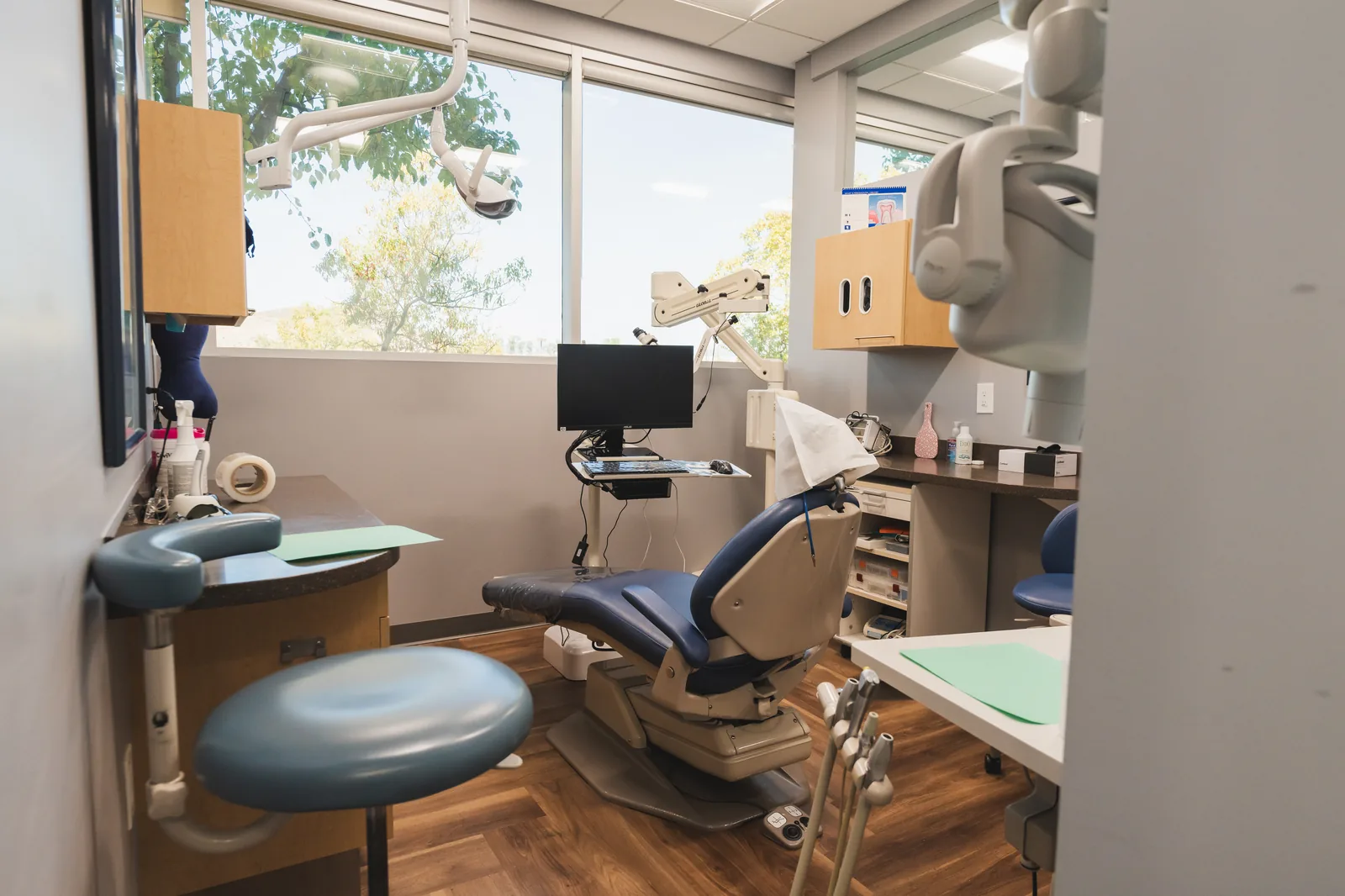 Tooth Extraction in Valencia, CA
