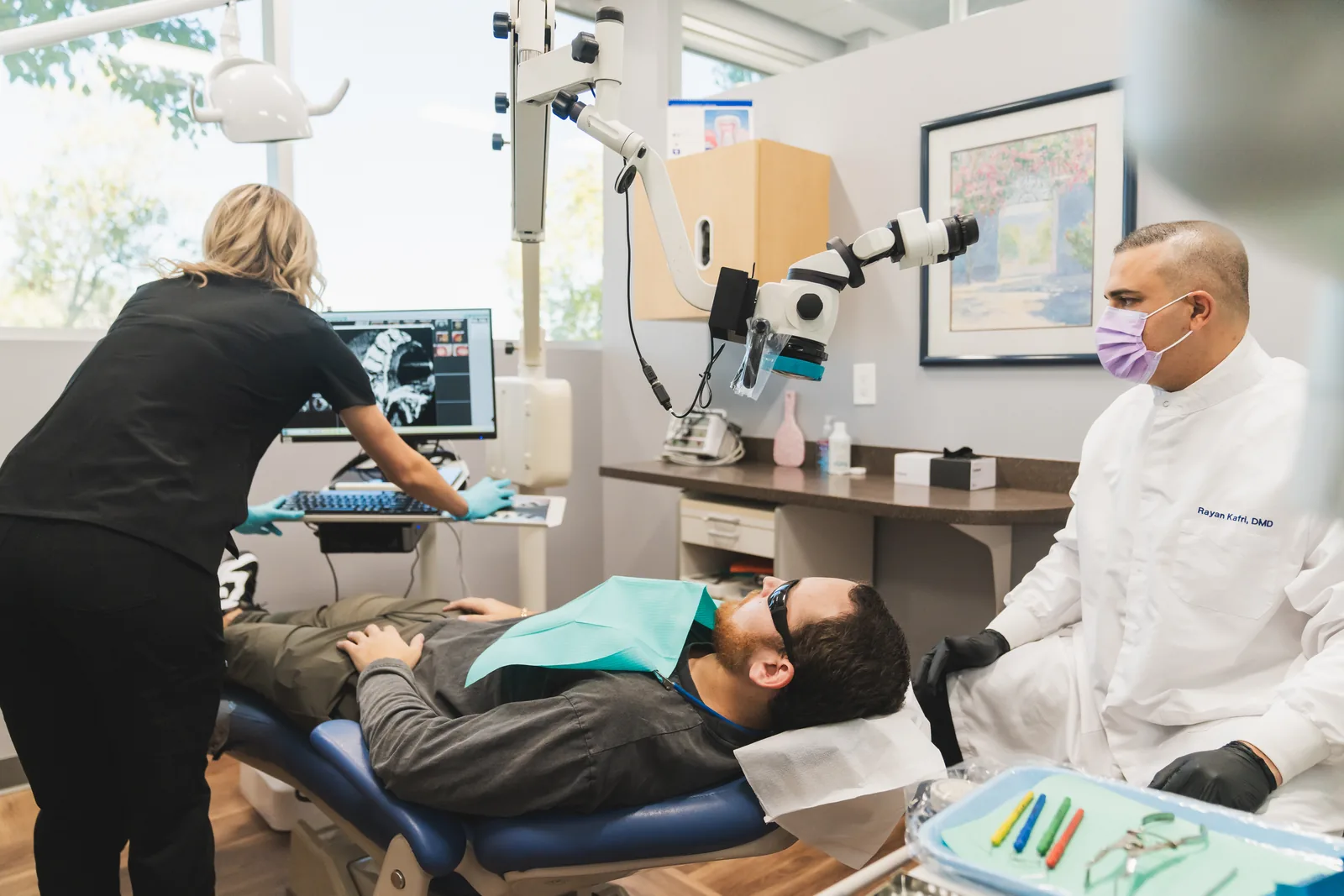 Root Canal Treatment in Valencia, CA