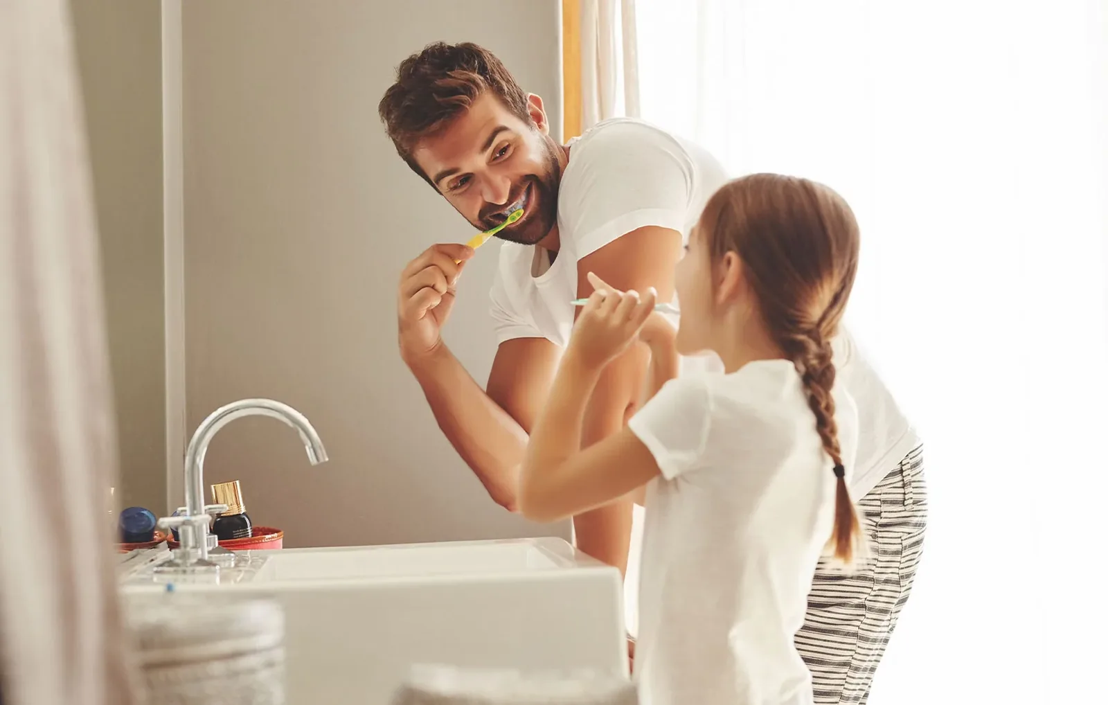 Why Valencia Trusts Valencia Aesthetic Dentistry for Their Family Dental Needs